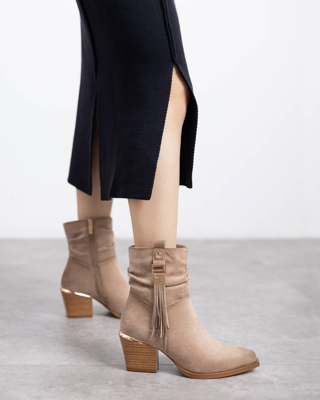 XTI 144461 Botín Cowboy con Flecos para Mujer Beige - imagen 5