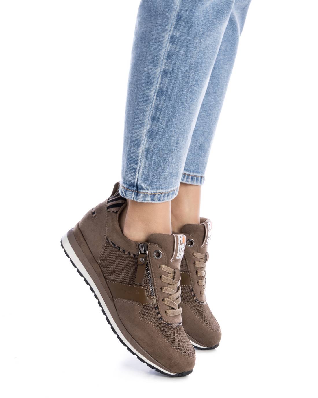 Refresh 172328 Zapatilla Mujer Taupe con Cremallera - imagen 2