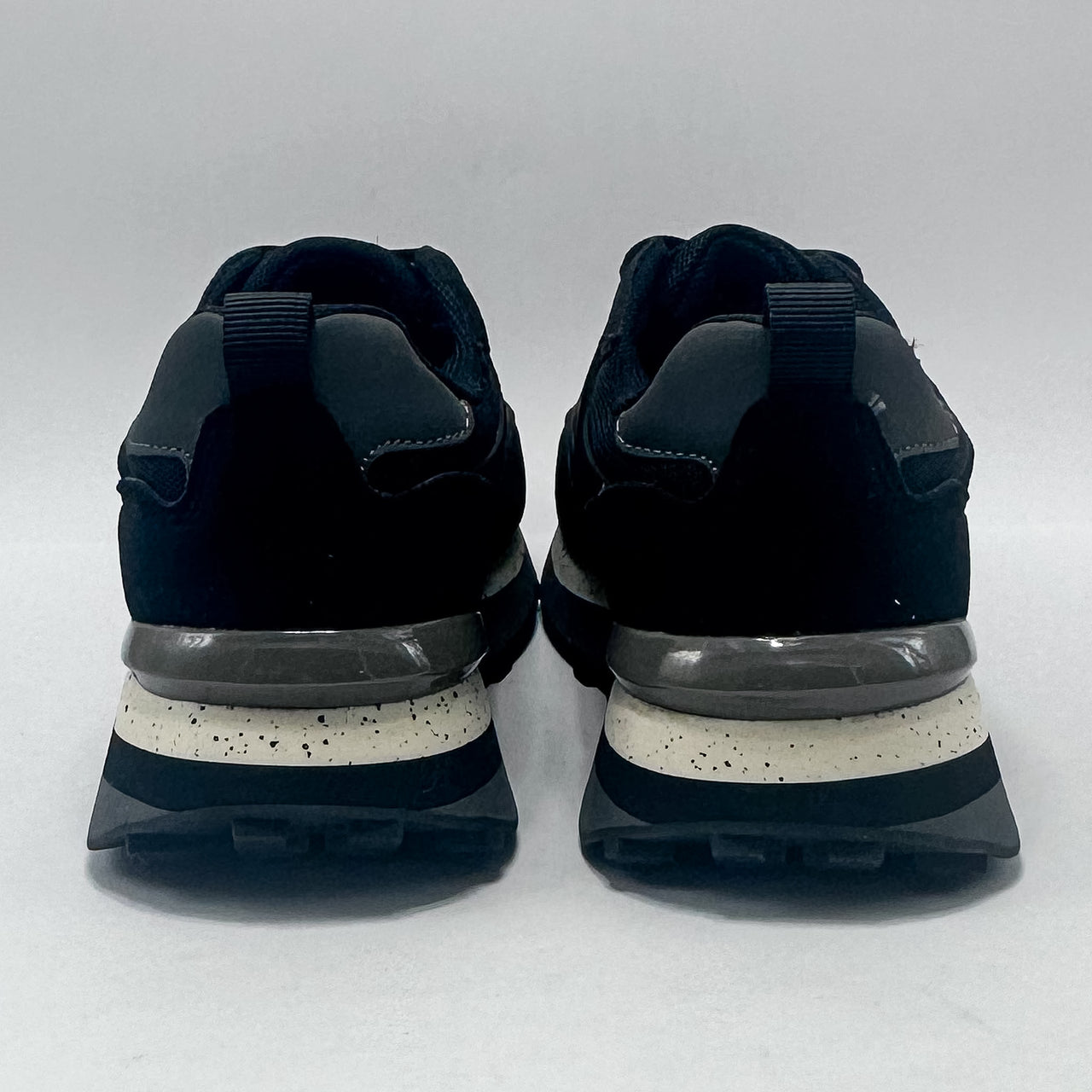 Deportiva de mujer Pepe Moll 253910 negra
