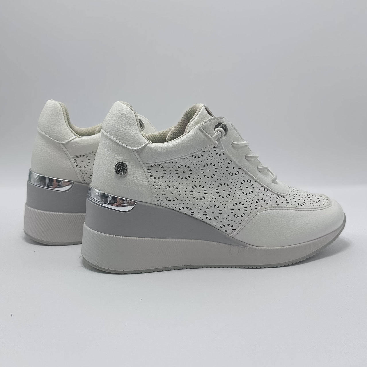 XTI 143776 Blanco Zapatilla Mujer