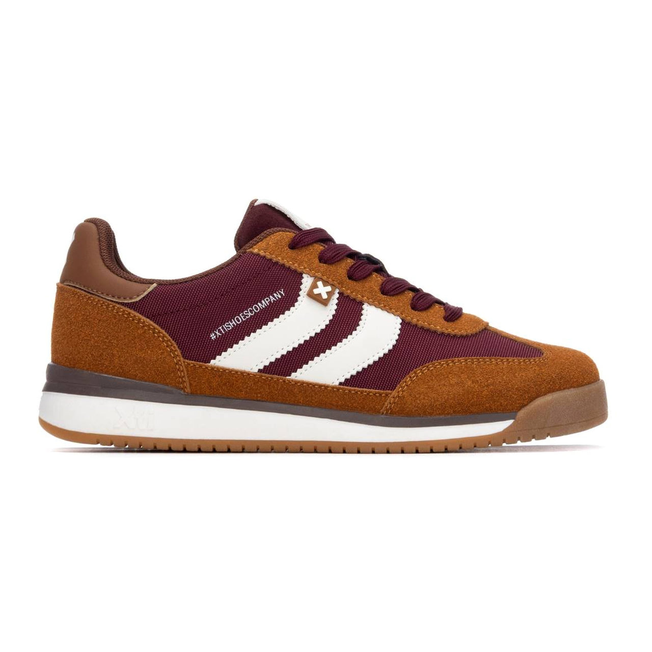 XTI 144587 Camel Zapatilla Mujer